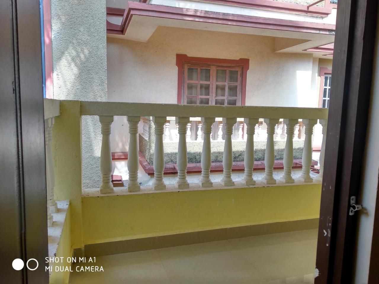 Candolim Beach Place Luaran gambar
