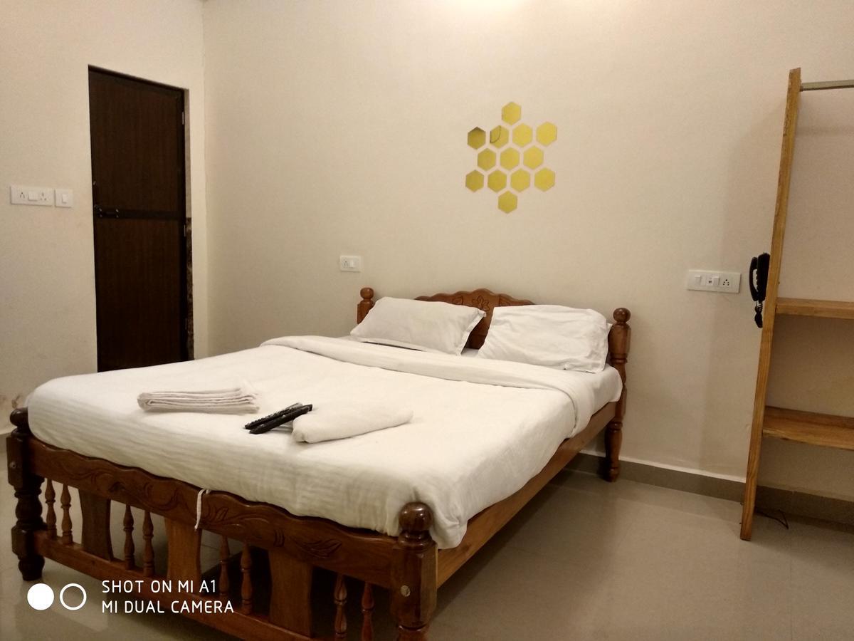 Candolim Beach Place Luaran gambar
