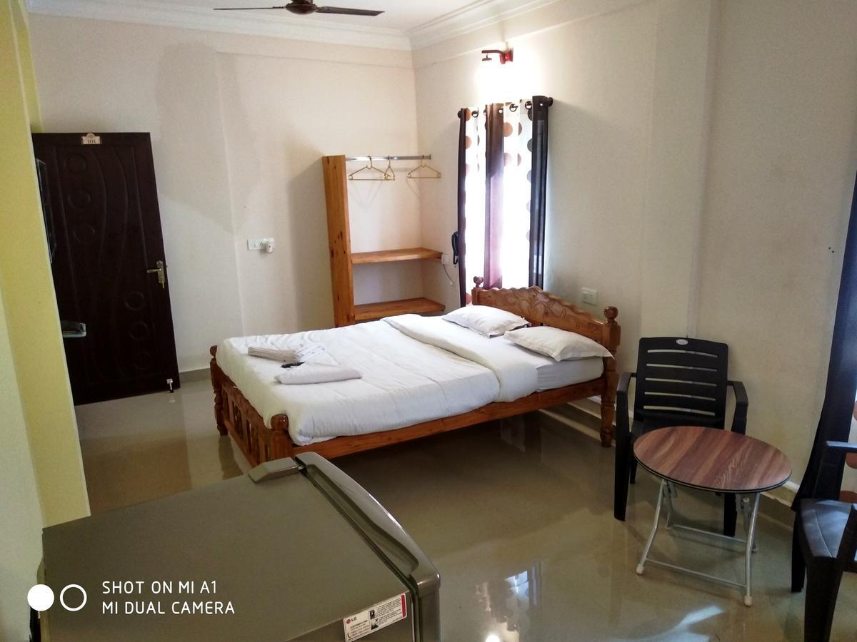 Candolim Beach Place Luaran gambar